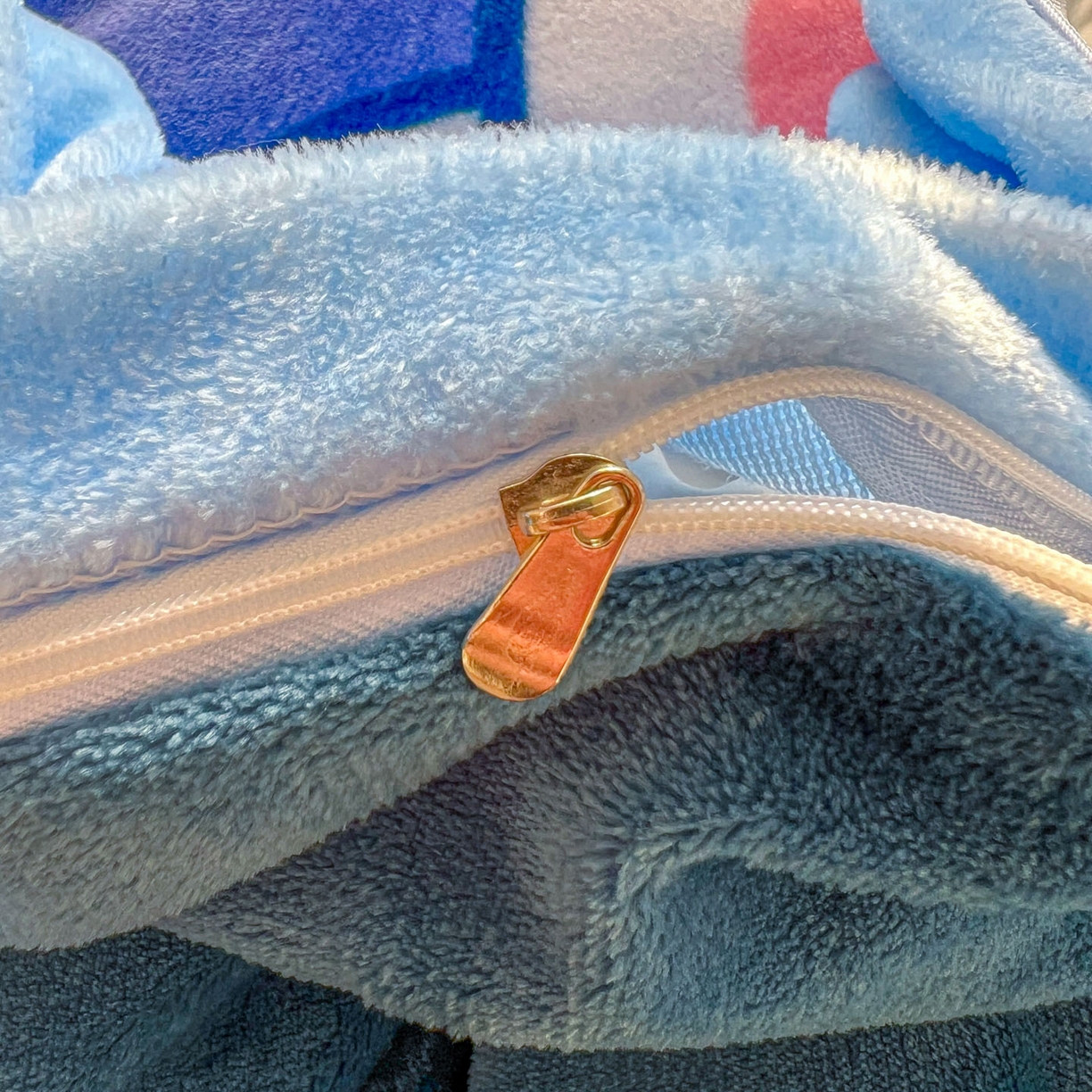 91家纺网 家纺一手货源 找家纺 浩诚 2025新款高克重原创设计宇航员太空人牛奶绒大版卡通四件套 小兔遨游