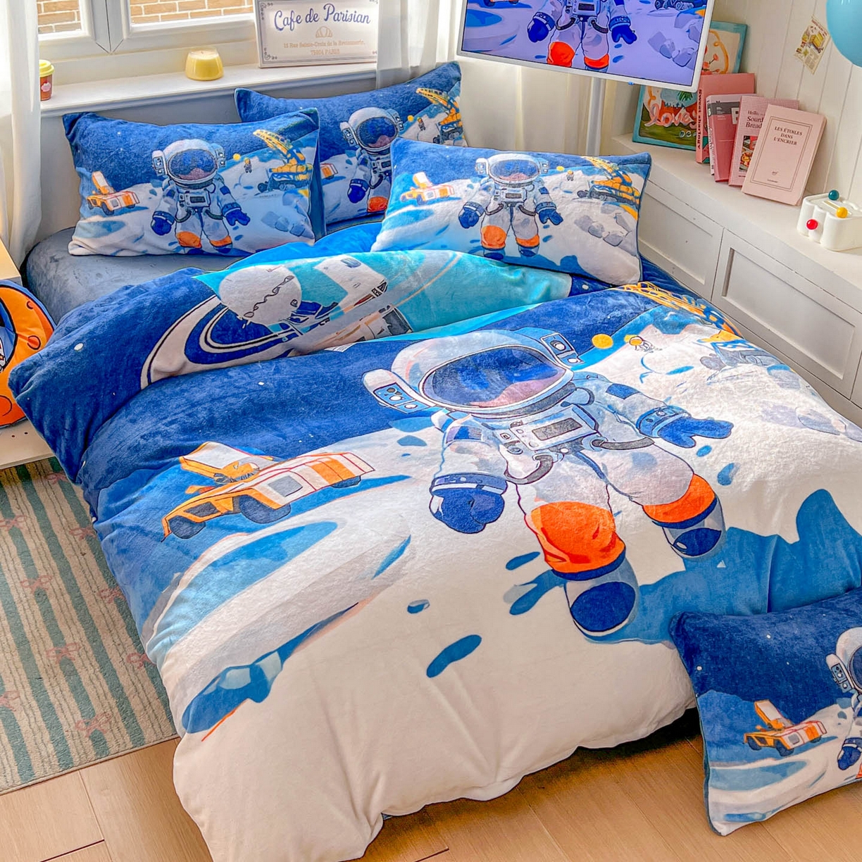 91家纺网 家纺一手货源 找家纺 浩诚 2025新款高克重原创设计宇航员太空人牛奶绒大版卡通四件套 星际工程