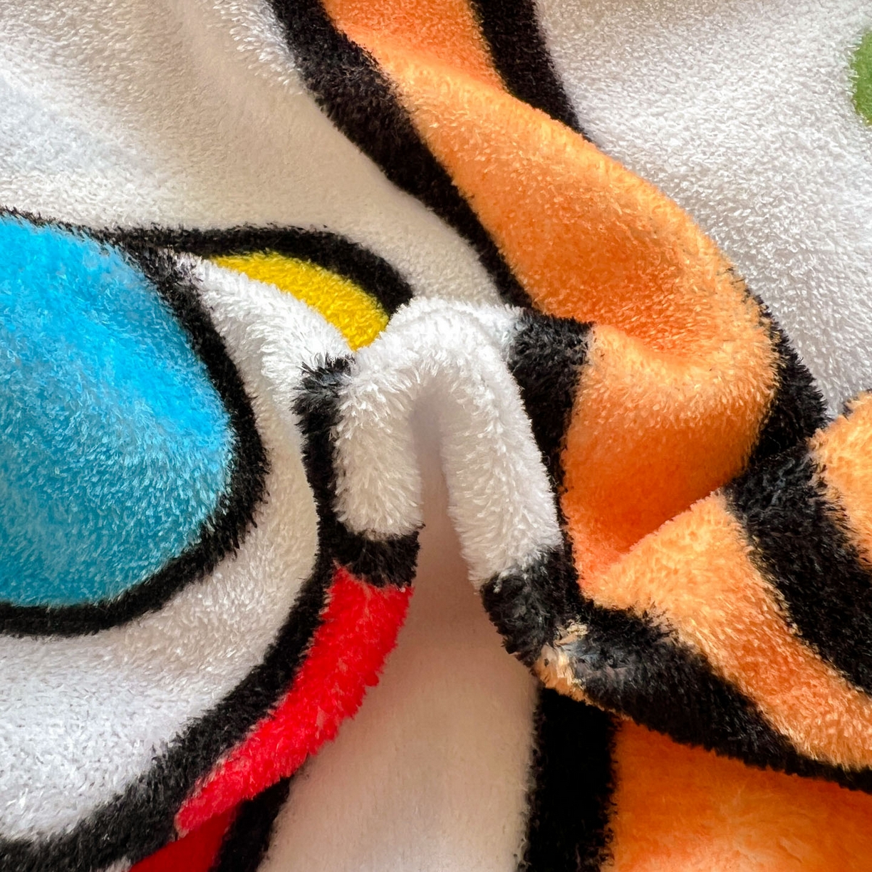 91家纺网 家纺一手货源 找家纺 浩诚 2025新款高克重原创设计宇航员太空人牛奶绒大版卡通四件套 星际画家