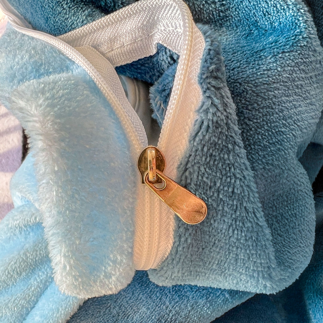 91家纺网 家纺一手货源 找家纺 浩诚 2025新款高克重原创设计宇航员太空人牛奶绒大版卡通四件套 星际画家