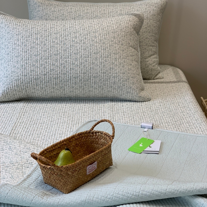 91家纺网 家纺一手货源 找家纺 汇庭 2025秋冬新款·全棉床盖三件套 素颜绿庄园