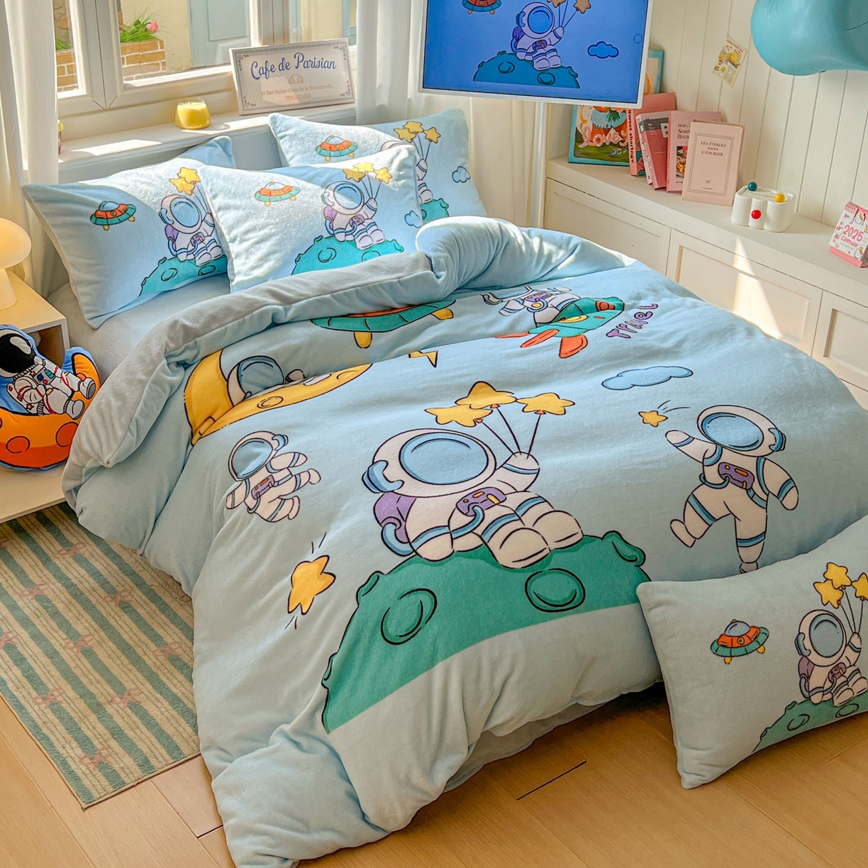 91家纺网 家纺一手货源 找家纺 浩诚 2025新款高克重原创设计宇航员太空人牛奶绒大版卡通四件套 宇航员家族