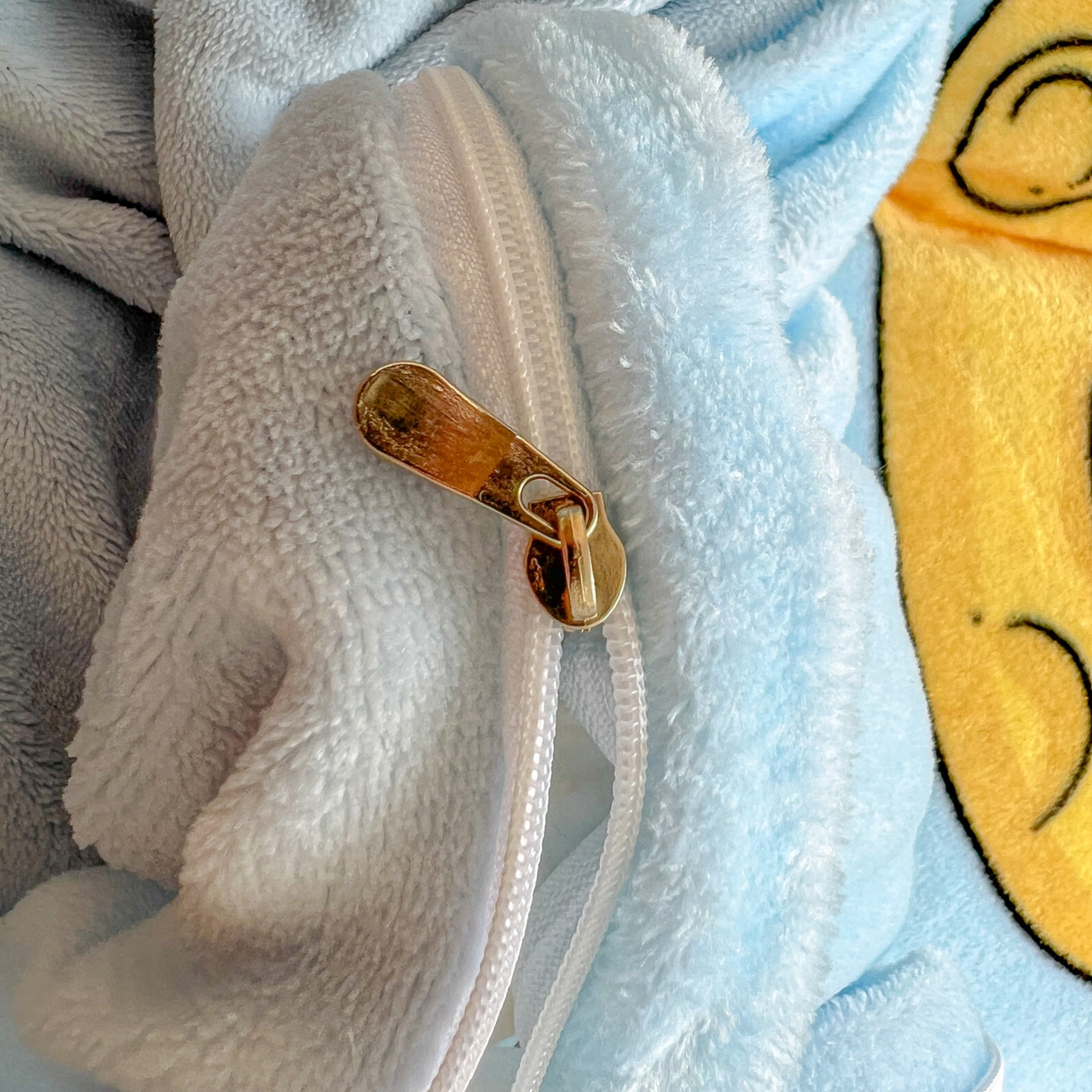 91家纺网 家纺一手货源 找家纺 浩诚 2025新款高克重原创设计宇航员太空人牛奶绒大版卡通四件套 宇航员家族