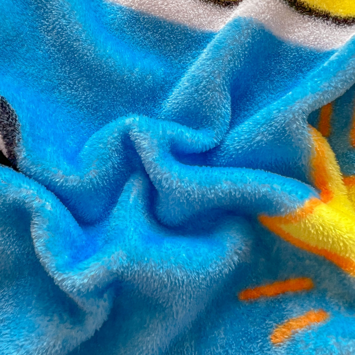 91家纺网 家纺一手货源 找家纺 浩诚 2025新款高克重原创设计宇航员太空人牛奶绒大版卡通四件套 宇宙摇篮