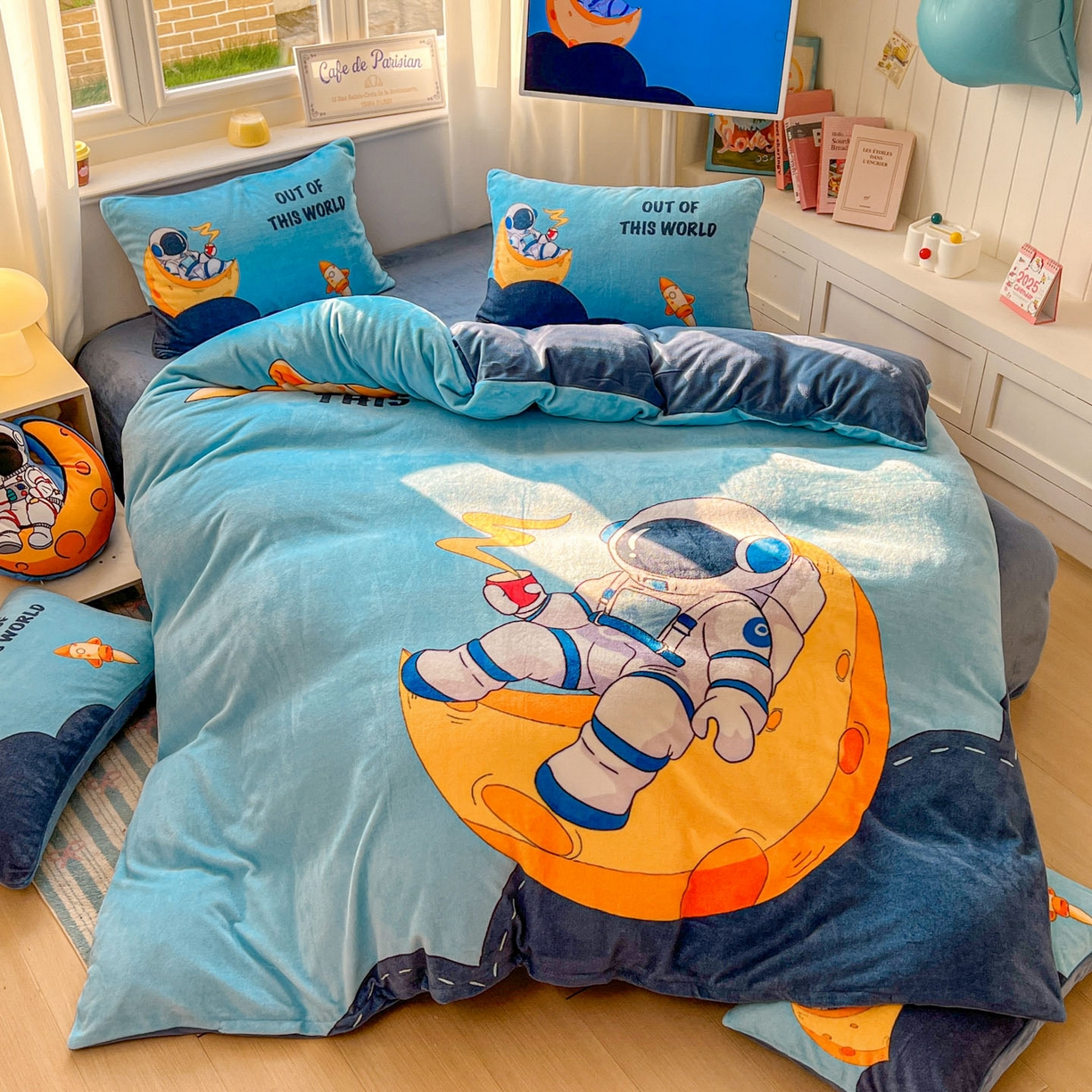 91家纺网 家纺一手货源 找家纺 浩诚 2025新款高克重原创设计宇航员太空人牛奶绒大版卡通四件套 圆梦星球