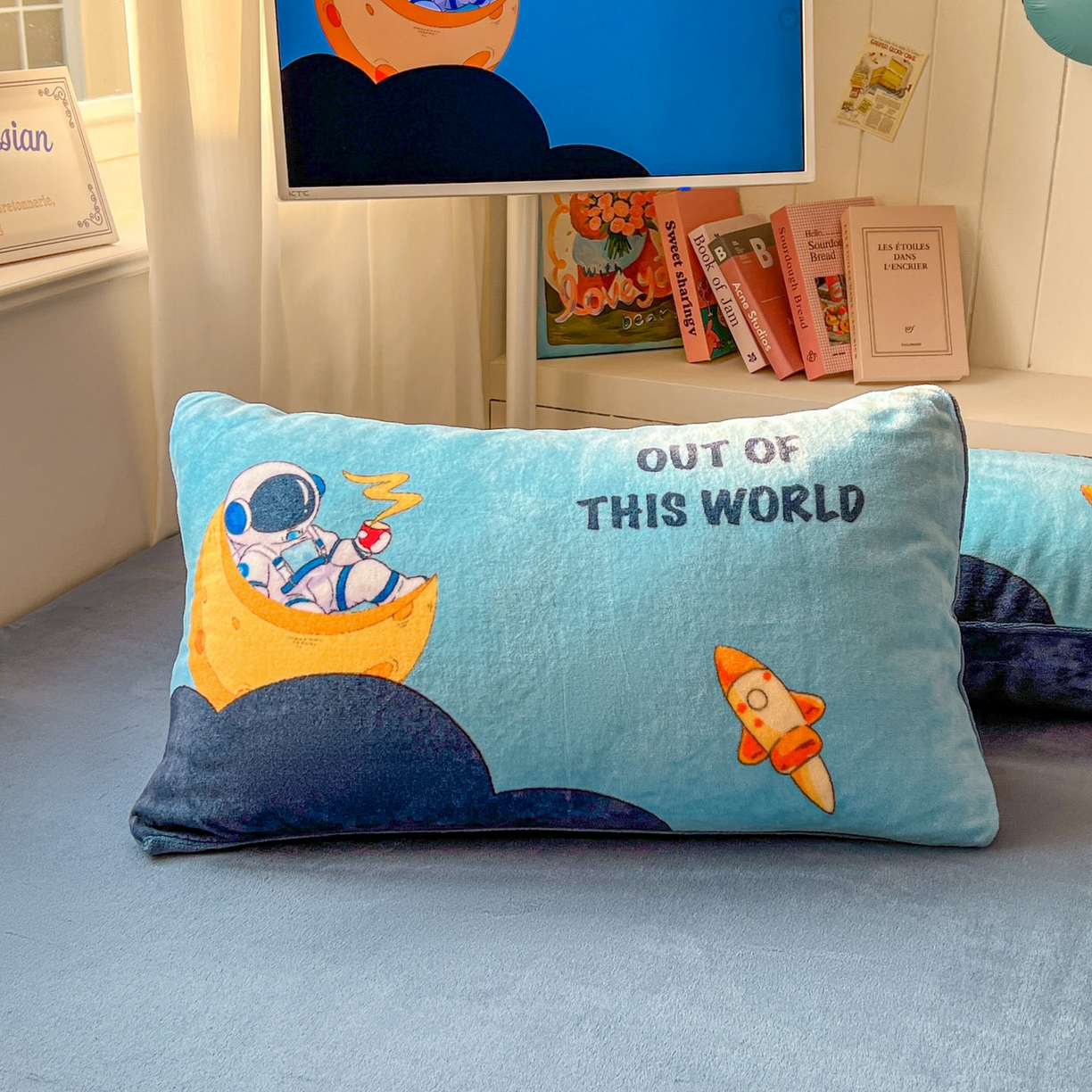 91家纺网 家纺一手货源 找家纺 浩诚 2025新款高克重原创设计宇航员太空人牛奶绒大版卡通四件套 圆梦星球