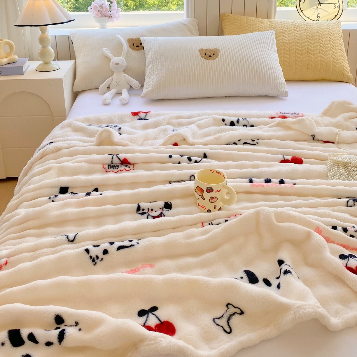 91家纺网 家纺一手货源 找家纺 （总）yyds网供 2025新款简约印花泡泡绒毯多功能加绒盖毯沙发空调房办公午休毯毛毯毯子