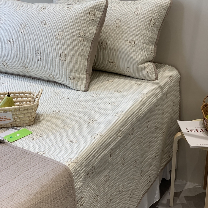 91家纺网 家纺一手货源 找家纺 汇庭 2025秋冬新款·全棉床盖三件套 原宿小狗