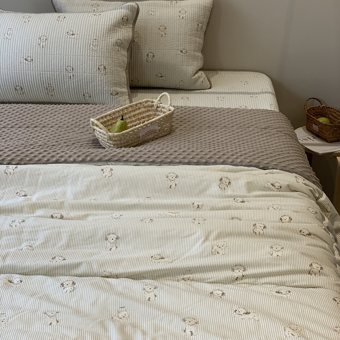 91家纺网 家纺一手货源 找家纺 汇庭 2025秋冬新款·全棉床盖三件套 原宿小狗