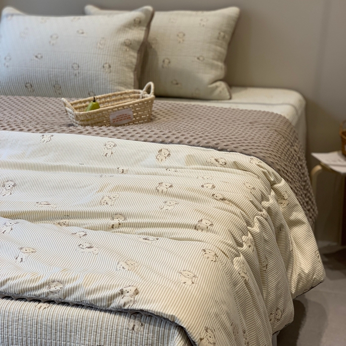 91家纺网 家纺一手货源 找家纺 汇庭 2025秋冬新款·全棉床盖三件套 原宿小狗