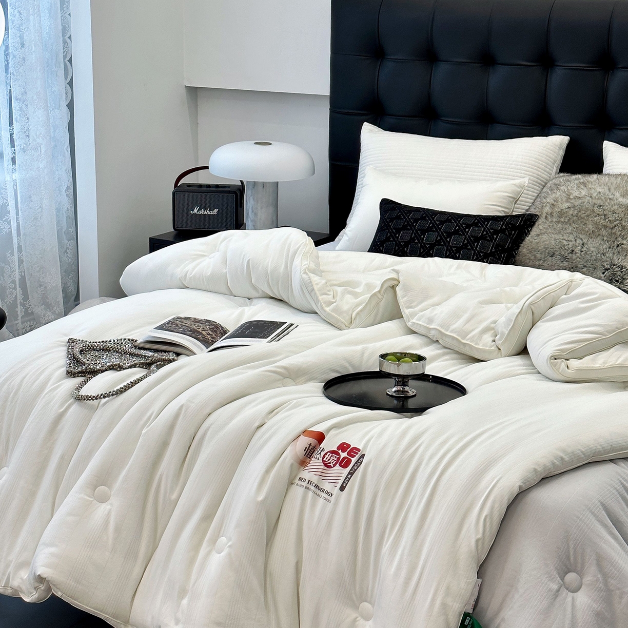 91家纺网 家纺一手货源 找家纺 JUICY 橘滋家纺 2025新款生物绒暖暖发热提花被子被芯 暖暖发热被-白