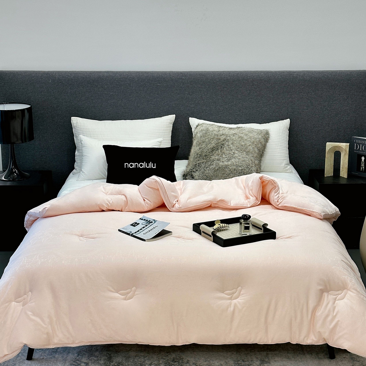 91家纺网 家纺一手货源 找家纺 （总）JUICY 橘滋家纺 2025新款精奢提花抗菌大豆蛋白被子被芯