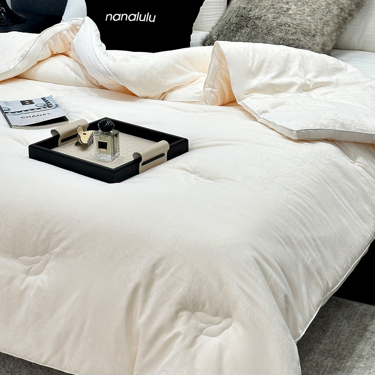 91家纺网 家纺一手货源 找家纺 （总）JUICY 橘滋家纺 2025新款精奢提花抗菌大豆蛋白被子被芯