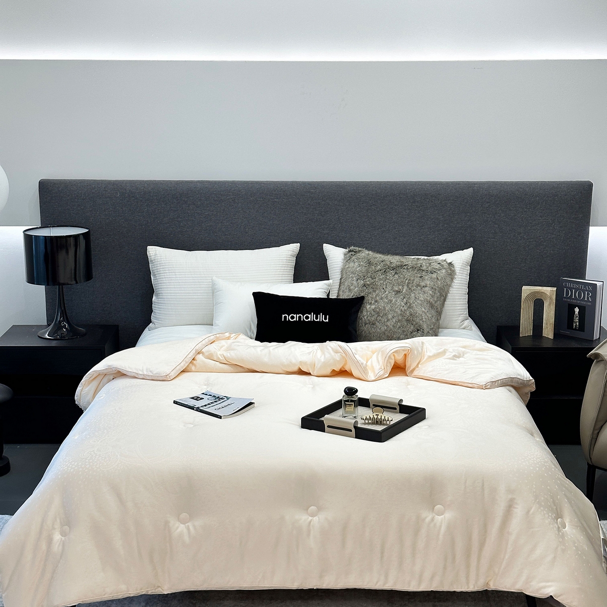 91家纺网 家纺一手货源 找家纺 （总）JUICY 橘滋家纺 2025新款高奢皇室大提花黄金蚕丝羊毛被子被芯