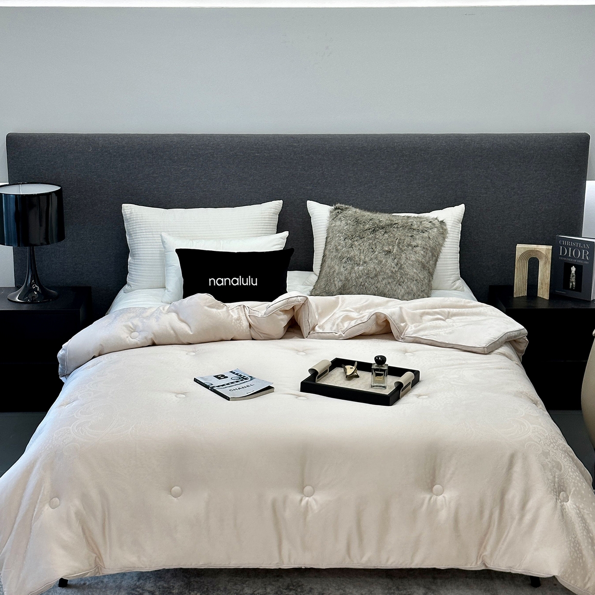 91家纺网 家纺一手货源 找家纺 （总）JUICY 橘滋家纺 2025新款高奢皇室大提花黄金蚕丝羊毛被子被芯