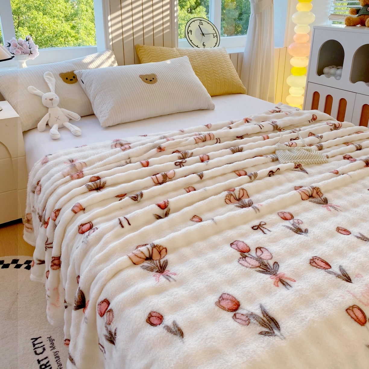 91家纺网 家纺一手货源 找家纺 yyds网供 2025新款简约印花泡泡绒毯多功能加绒盖毯沙发空调房办公午休毯毛毯毯子 粉色郁金香-泡泡绒