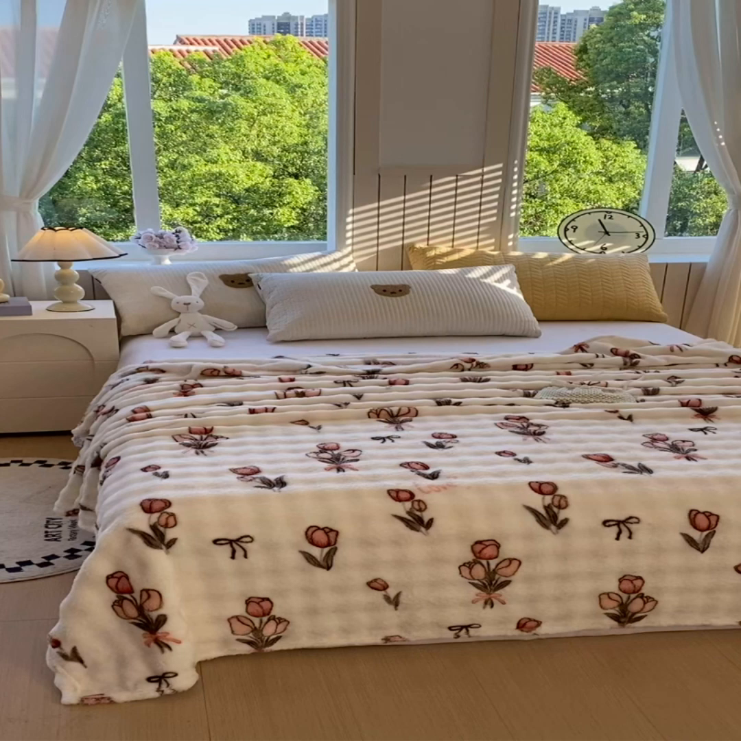 91家纺网 家纺一手货源 找家纺 yyds网供 2025新款简约印花泡泡绒毯多功能加绒盖毯沙发空调房办公午休毯毛毯毯子 粉色郁金香-泡泡绒