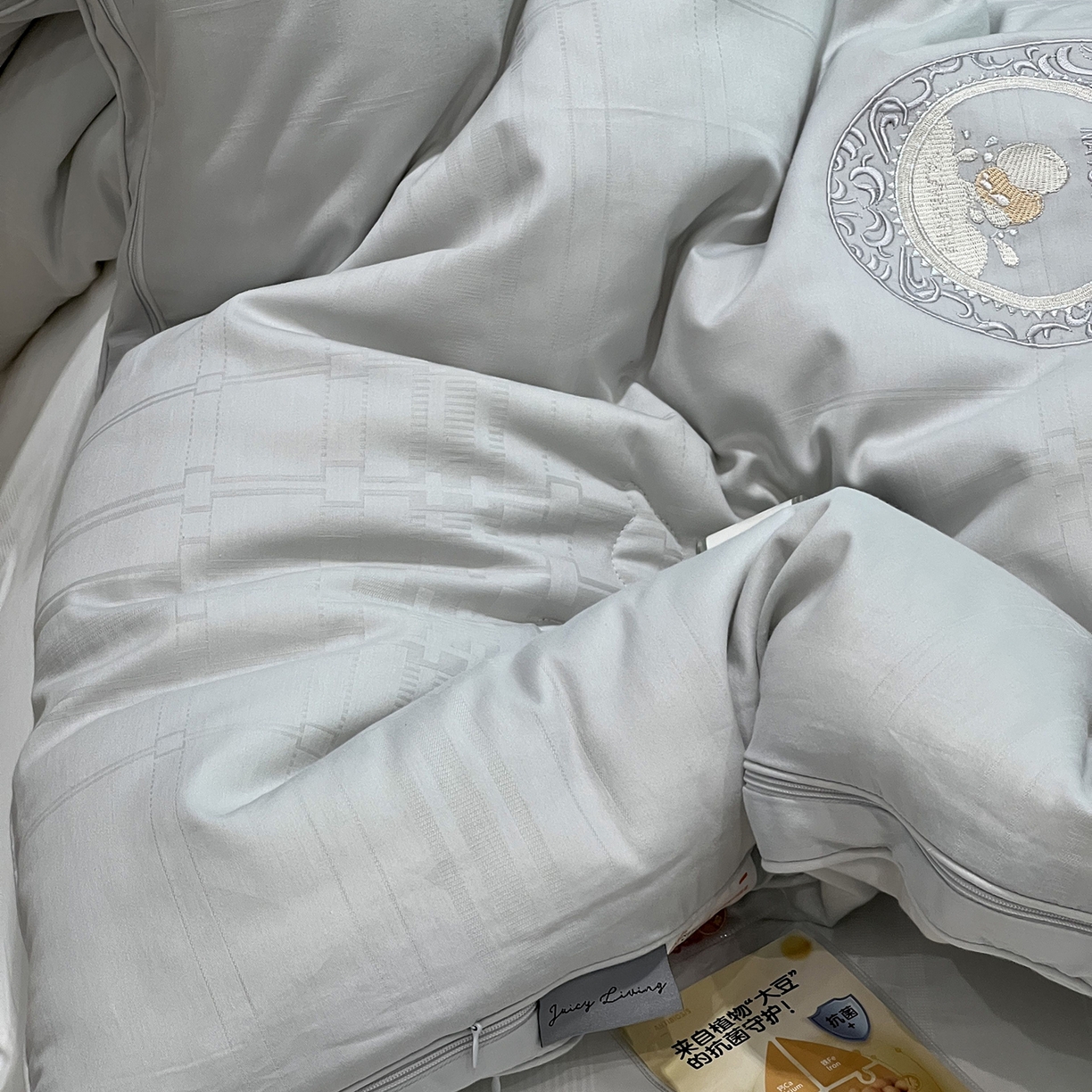 91家纺网 家纺一手货源 找家纺 JUICY 橘滋家纺 2025新款多功能大豆蛋白双胎被子被芯 多功能大豆蛋白双胎被-灰