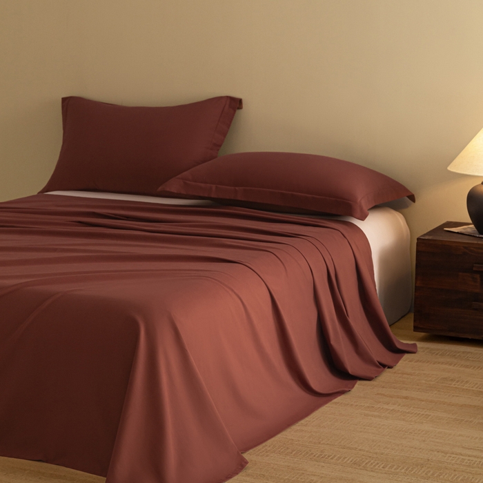 91家纺网 家纺一手货源 找家纺 秀色家纺 2025冬季微绒感精梳全棉加厚碳素轻磨毛纯棉床单三件套被单单件Ａ类 舒暖-白雾红尘