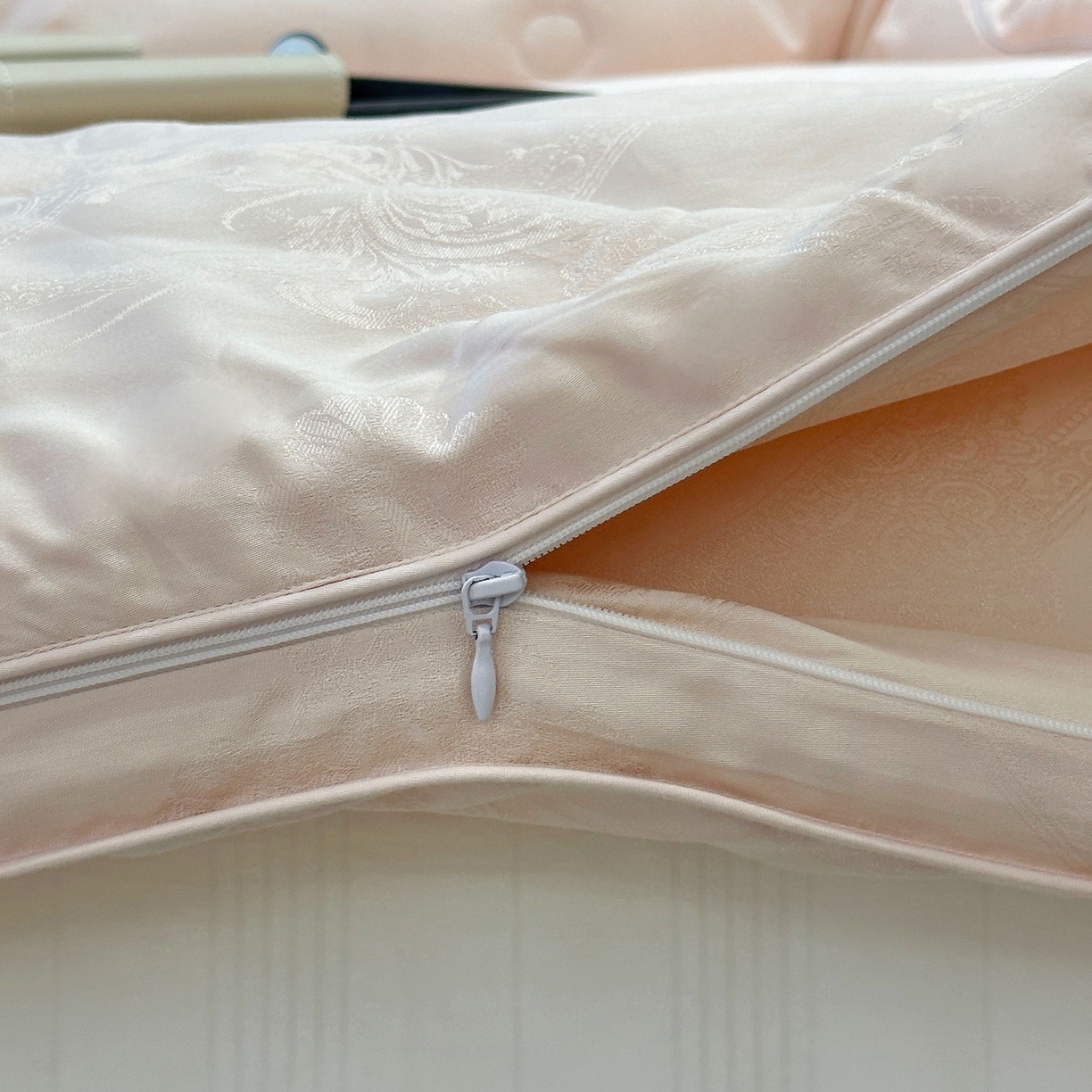 91家纺网 家纺一手货源 找家纺 （总）JUICY 橘滋家纺 2025新款典雅轻奢高定羽绒羊毛双胎被子被芯- 千金粉