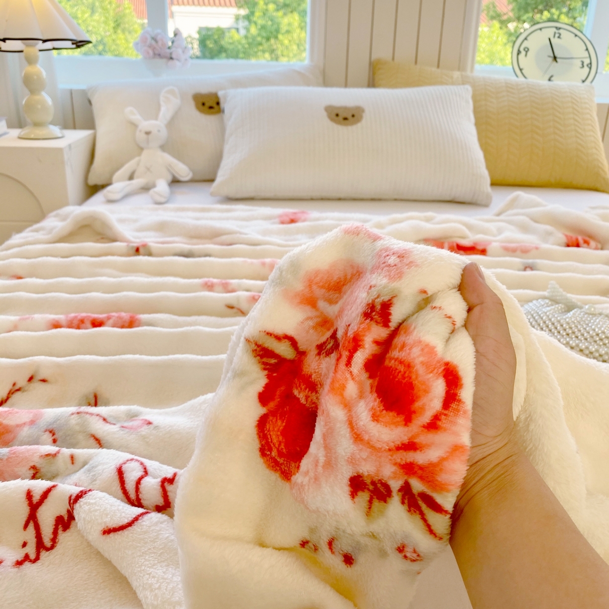 91家纺网 家纺一手货源 找家纺 yyds网供 2025新款简约印花泡泡绒毯多功能加绒盖毯沙发空调房办公午休毯毛毯毯子 国色天香-泡泡绒