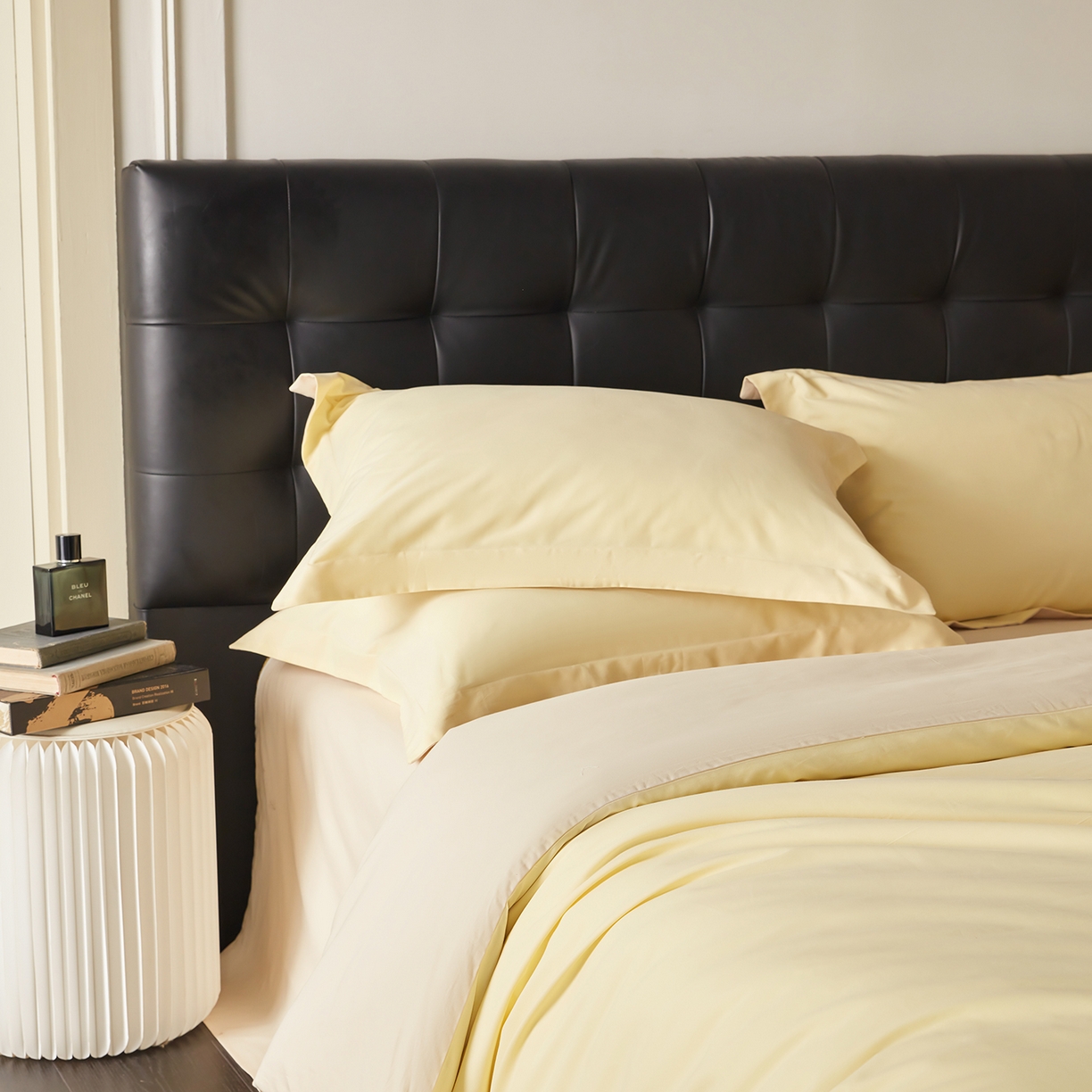 91家纺网 家纺一手货源 找家纺 秀色家纺 2025新款60支长绒棉双面加厚磨毛保暖纯棉四件套纯色被套全棉轻奢高级感 麦秆黄+奶油