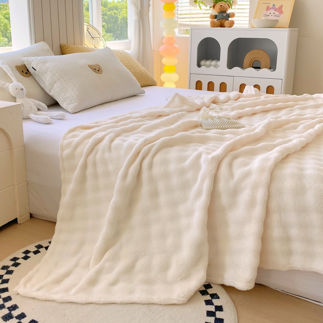 91家纺网 家纺一手货源 找家纺 yyds网供 2025新款简约印花泡泡绒毯多功能加绒盖毯沙发空调房办公午休毯毛毯毯子 奶白-泡泡绒