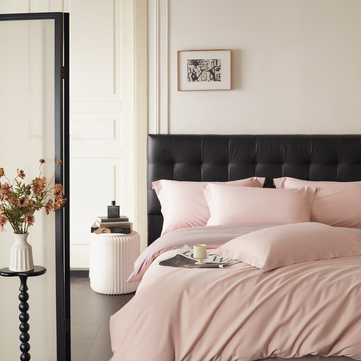 91家纺网 家纺一手货源 找家纺 秀色家纺 2025新款60支长绒棉双面加厚磨毛保暖纯棉四件套纯色被套全棉轻奢高级感 肉桂粉+香芋紫