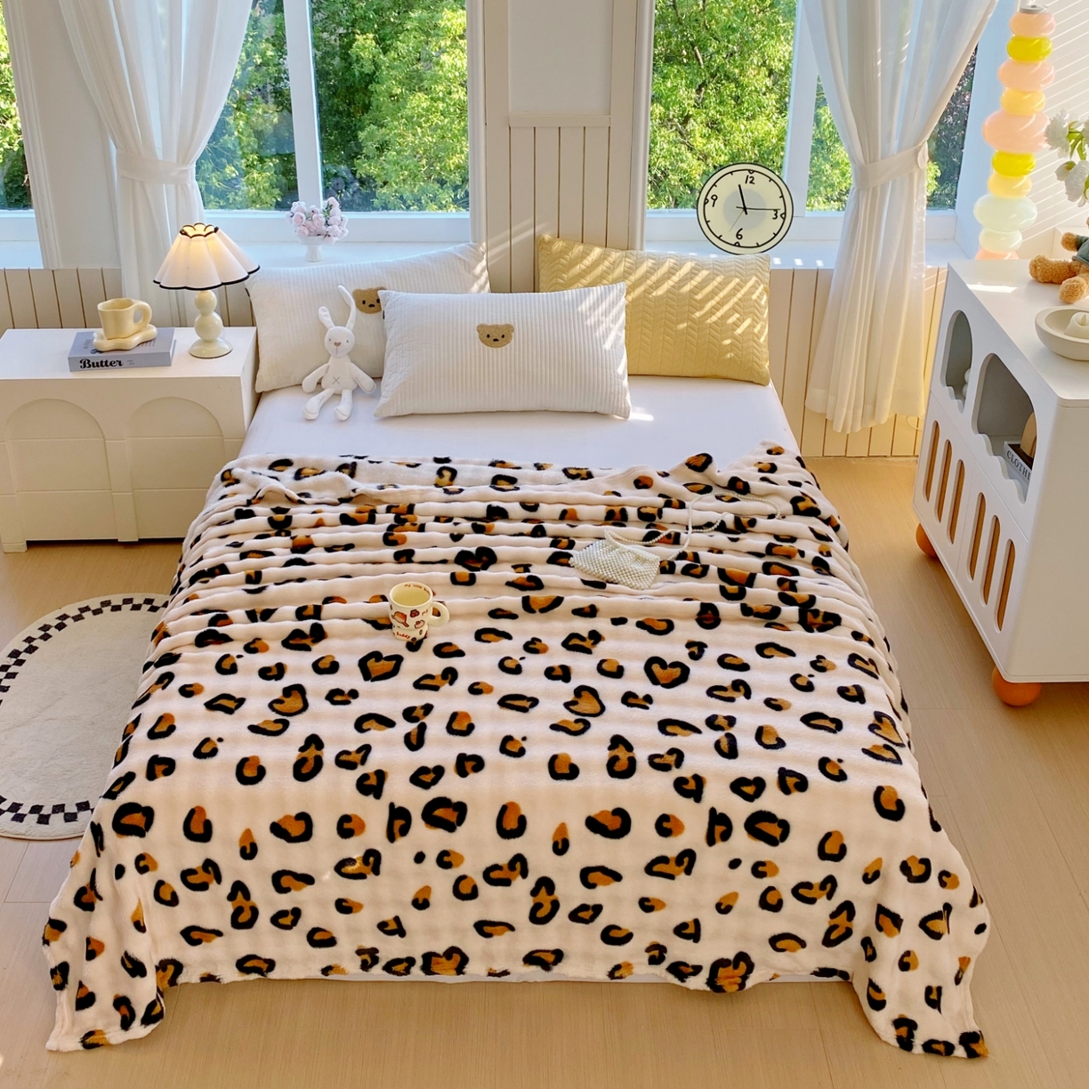 91家纺网 家纺一手货源 找家纺 yyds网供 2025新款简约印花泡泡绒毯多功能加绒盖毯沙发空调房办公午休毯毛毯毯子 托斯卡纳豹纹-泡泡绒