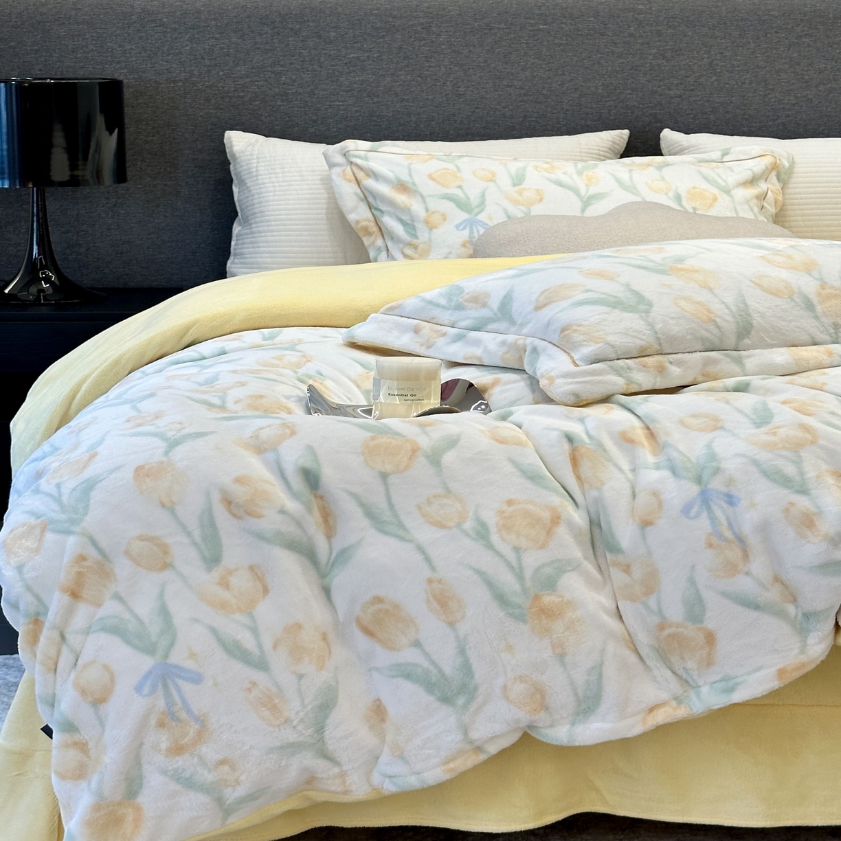 91家纺网 家纺一手货源 找家纺 JUICY 橘滋家纺 2025新款浪漫丰盈牛奶臻棉绒印花系列四件套 汀兰婉婉