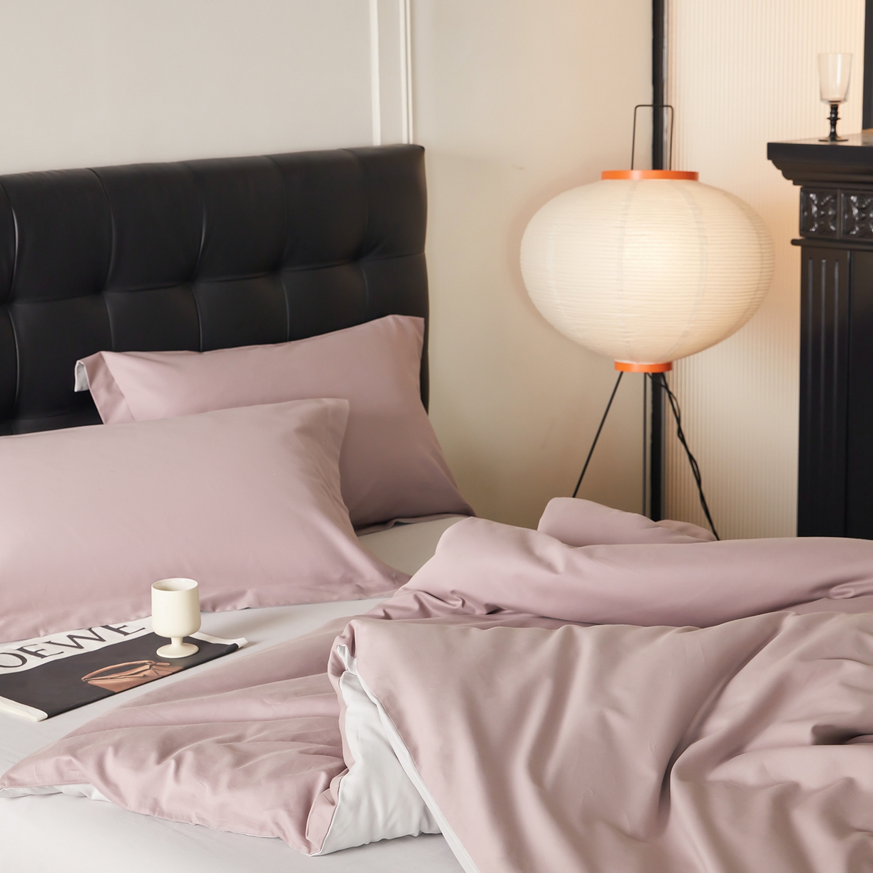 91家纺网 家纺一手货源 找家纺 秀色家纺 2025新款60支长绒棉双面加厚磨毛保暖纯棉四件套纯色被套全棉轻奢高级感 香芋紫+珍珠灰