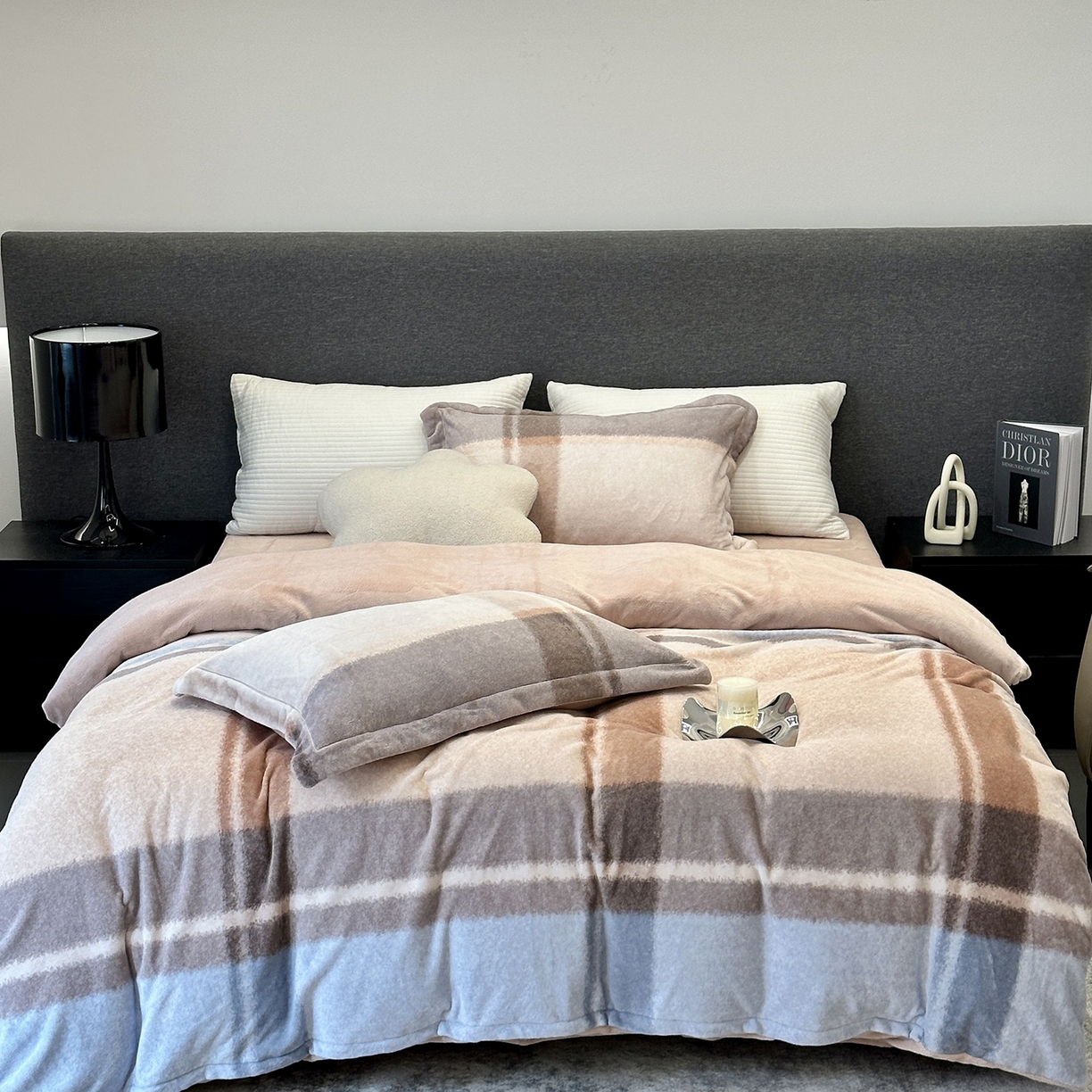 JUICY 橘滋家纺 2025新款浪漫丰盈牛奶臻棉绒印花系列四件套 影格