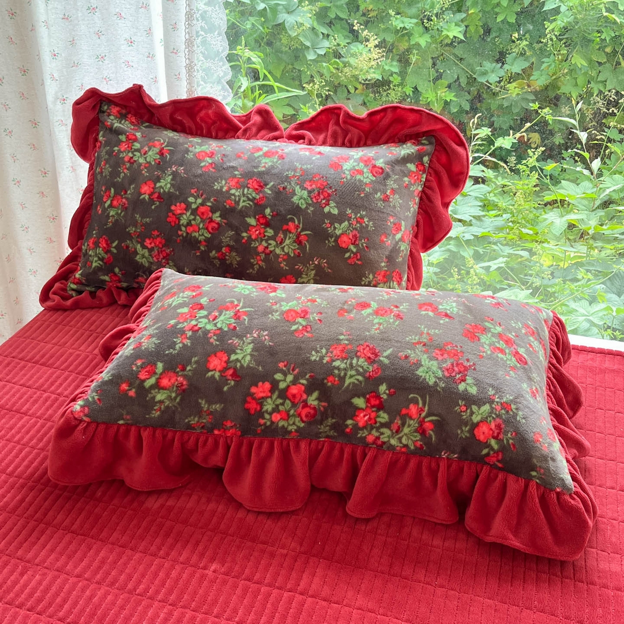 91家纺网 家纺一手货源 找家纺 牵依 2025新款韩版牛奶绒夹棉床盖四件套 玫瑰的故事