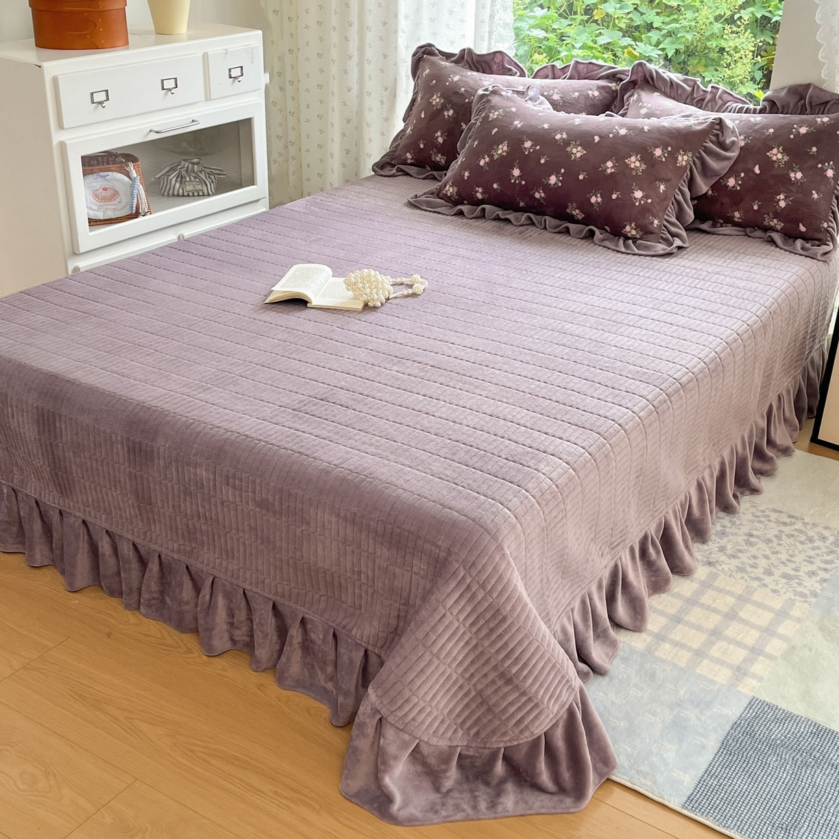 91家纺网 家纺一手货源 找家纺 牵依 2025新款韩版牛奶绒夹棉床盖四件套 紫香草