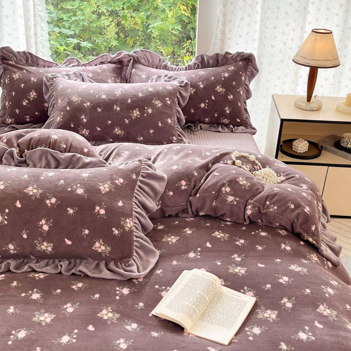 91家纺网 家纺一手货源 找家纺 牵依 2025新款韩版牛奶绒夹棉床盖四件套 紫香草