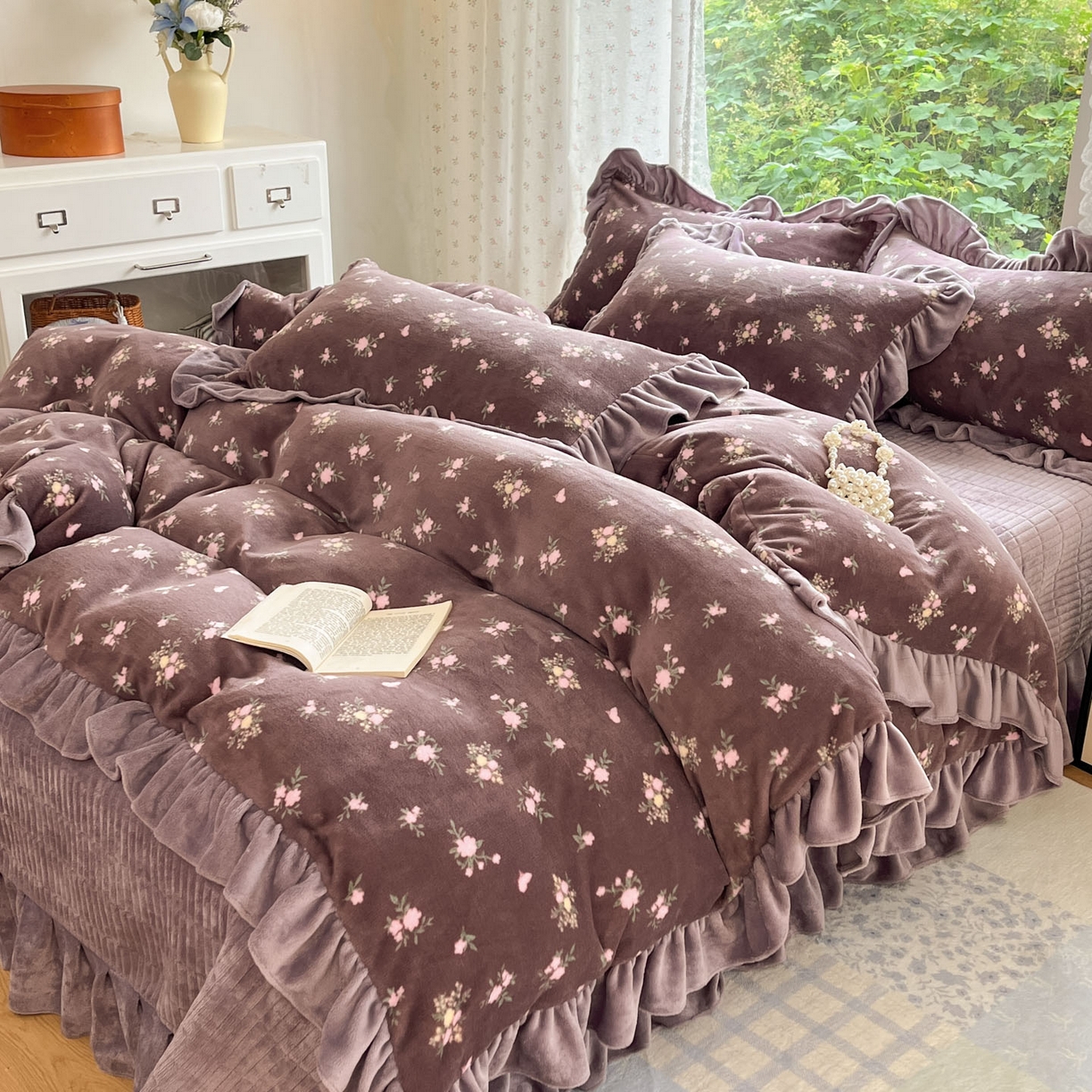 91家纺网 家纺一手货源 找家纺 牵依 2025新款韩版牛奶绒夹棉床盖四件套 紫香草