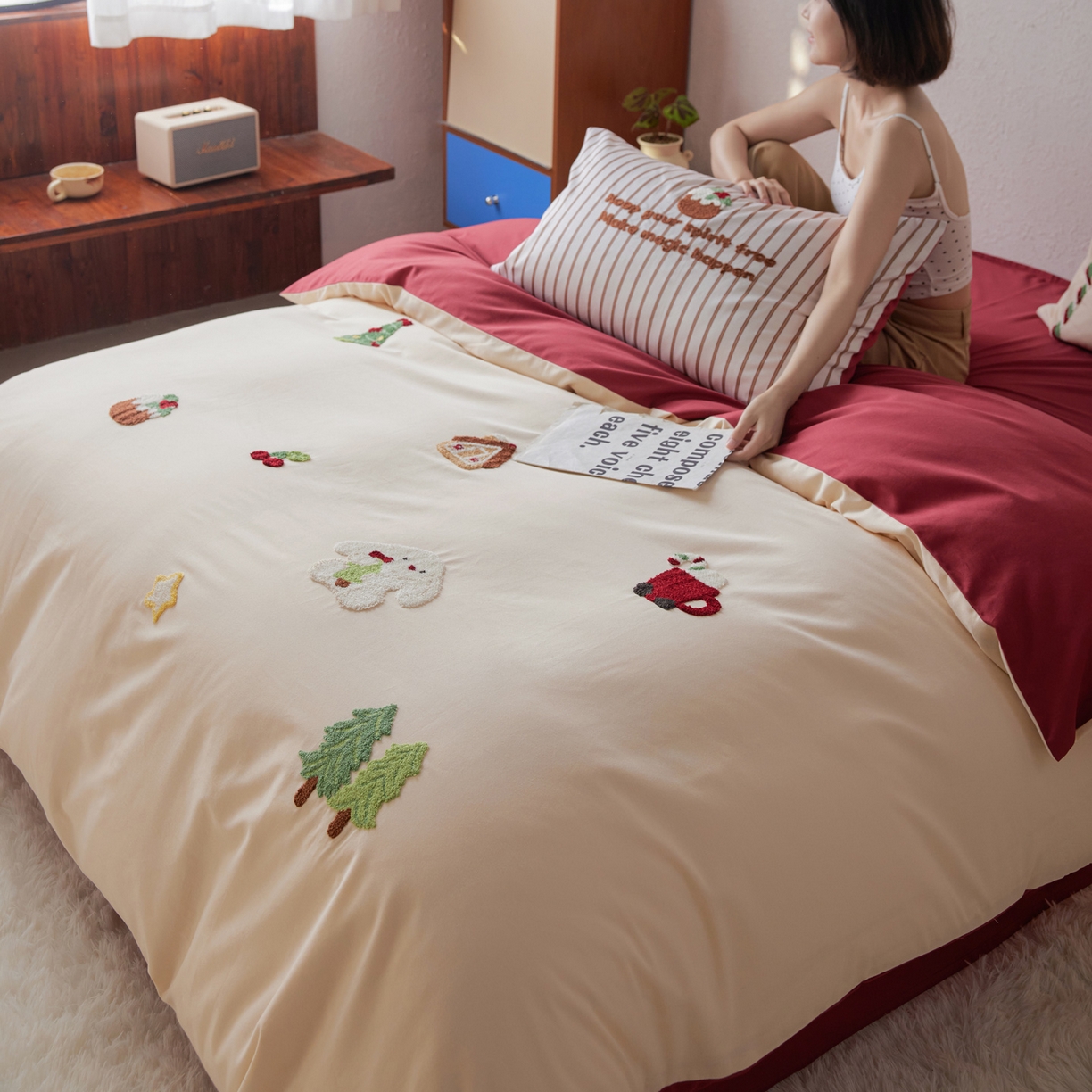 91家纺网 家纺一手货源 找家纺 简纯主义 2025新款全棉磨毛毛巾绣绣花四件套-圣诞兔 圣诞兔-红