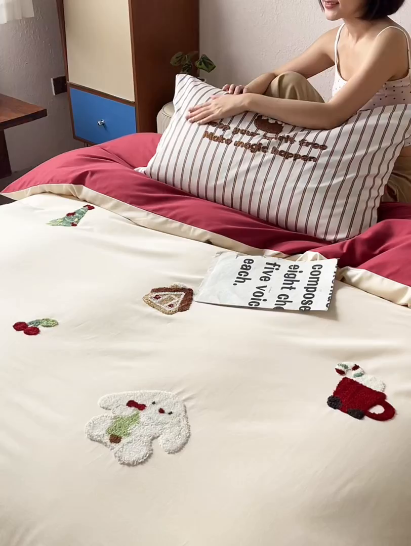 91家纺网 家纺一手货源 找家纺 简纯主义 2025新款全棉磨毛毛巾绣绣花四件套-圣诞兔 圣诞兔-红