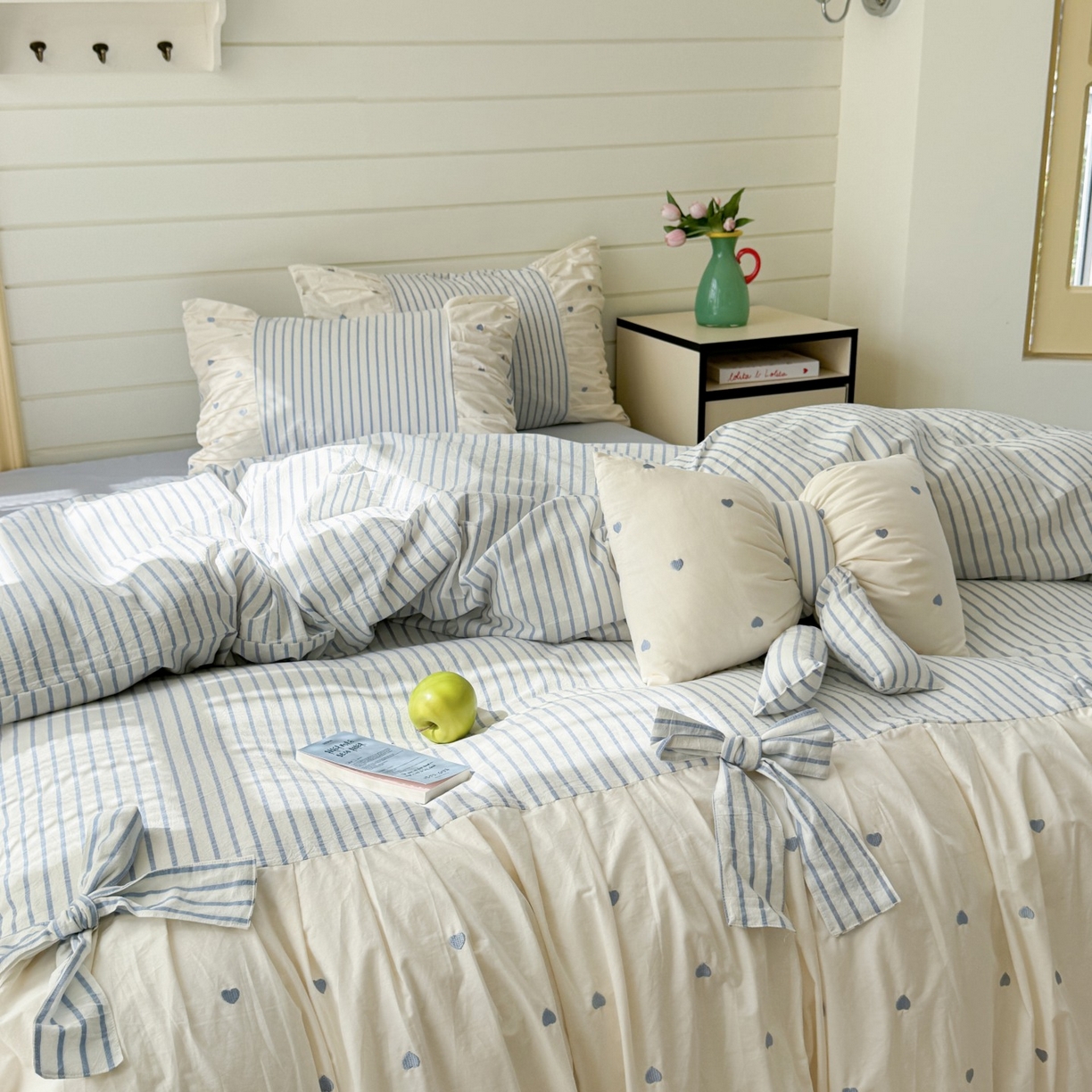 91家纺网 家纺一手货源 找家纺 觅糖家纺 2025新款100%全棉色织水洗棉系列四件套 月光甜梦-蓝