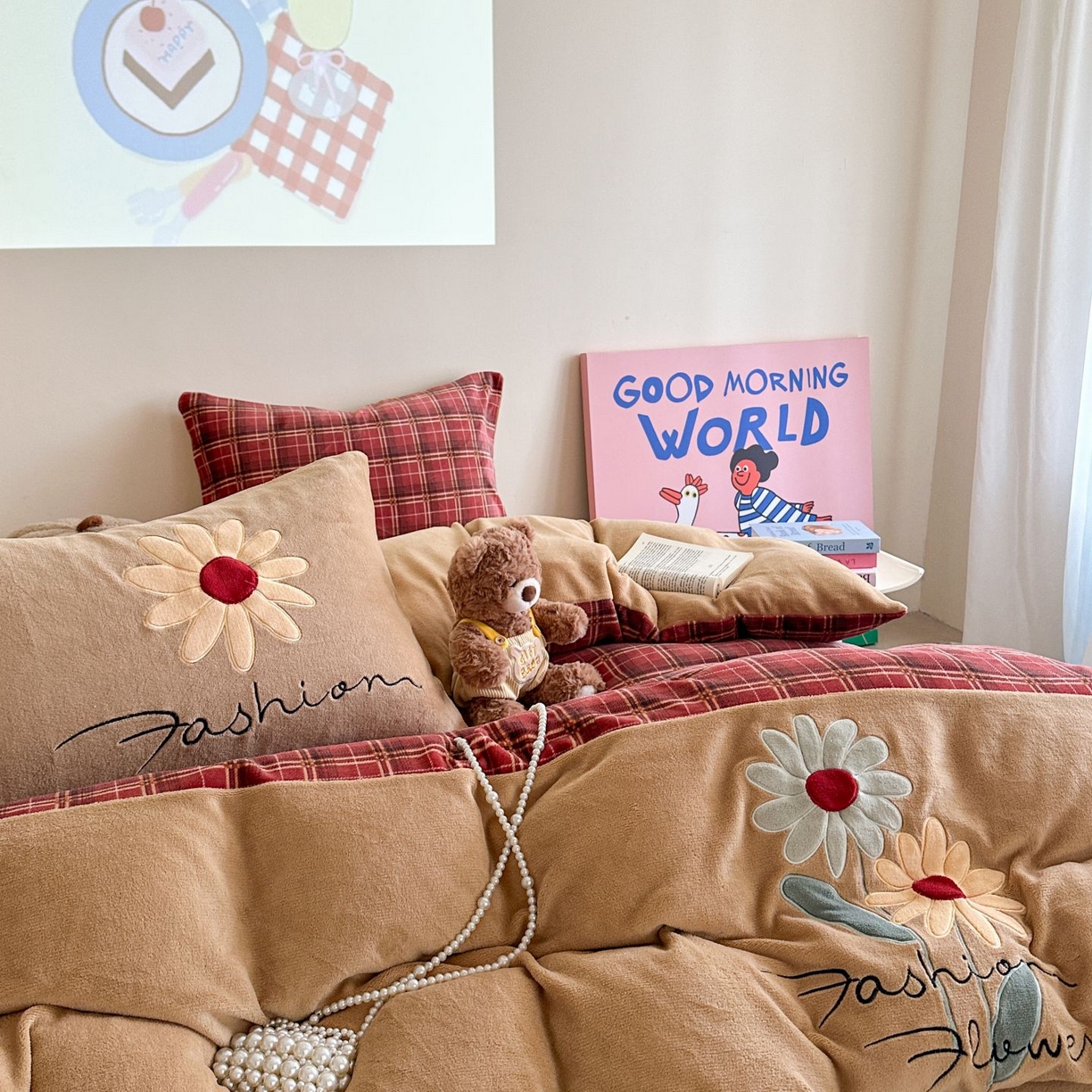 91家纺网 家纺一手货源 找家纺 觅糖家纺 2025新款牛奶绒卡通贴布绣系列四件套 雏菊之恋