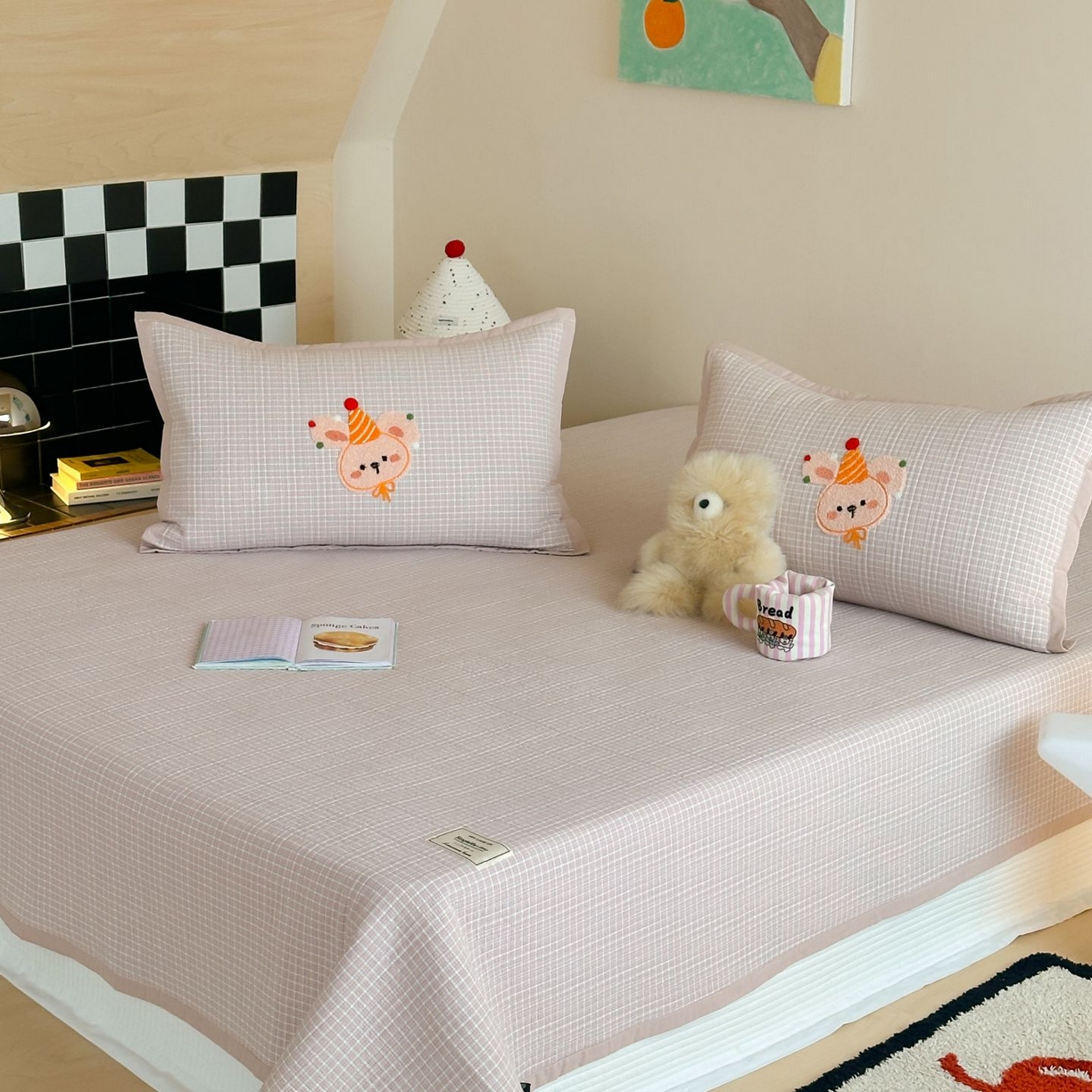 91家纺网 家纺一手货源 找家纺 （总）觅糖家纺 2025新款色织水洗棉毛巾绣床盖四件套