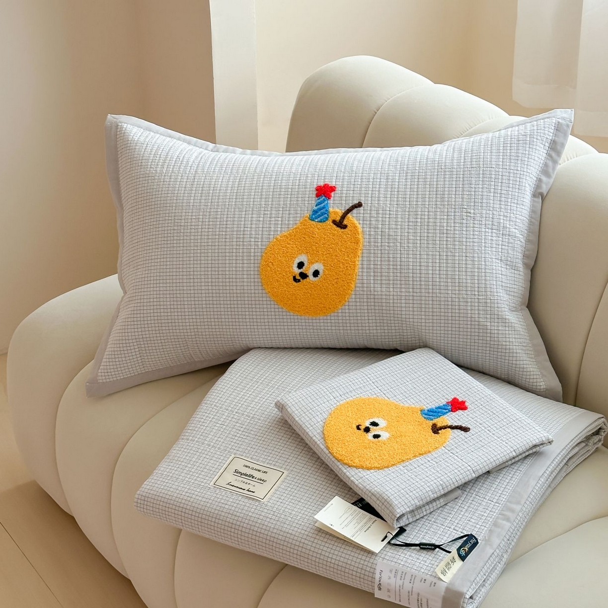 91家纺网 家纺一手货源 找家纺 觅糖家纺 2025新款色织水洗棉毛巾绣床盖四件套 一只梨