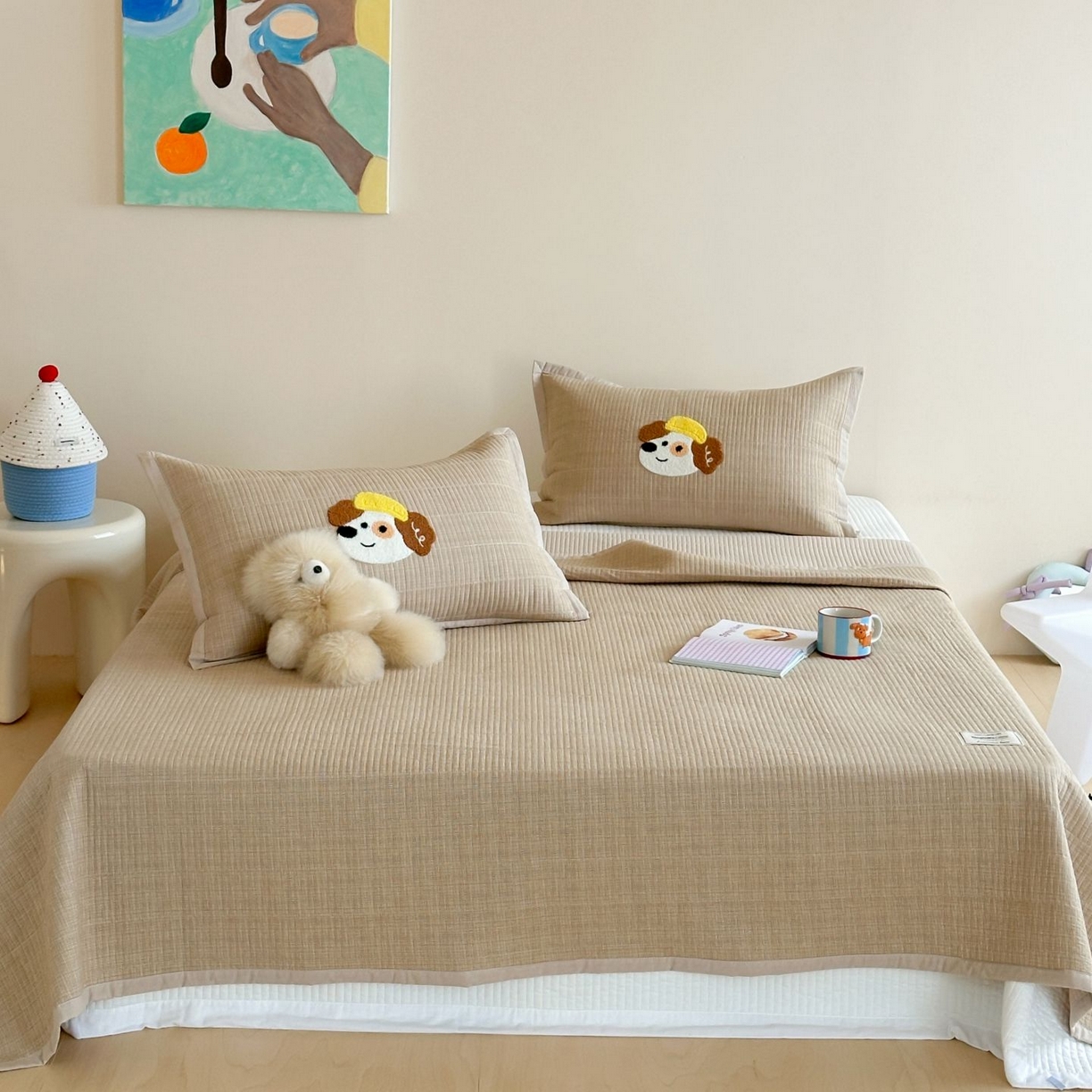 91家纺网 家纺一手货源 找家纺 觅糖家纺 2025新款色织水洗棉毛巾绣床盖四件套 咖色狗狗