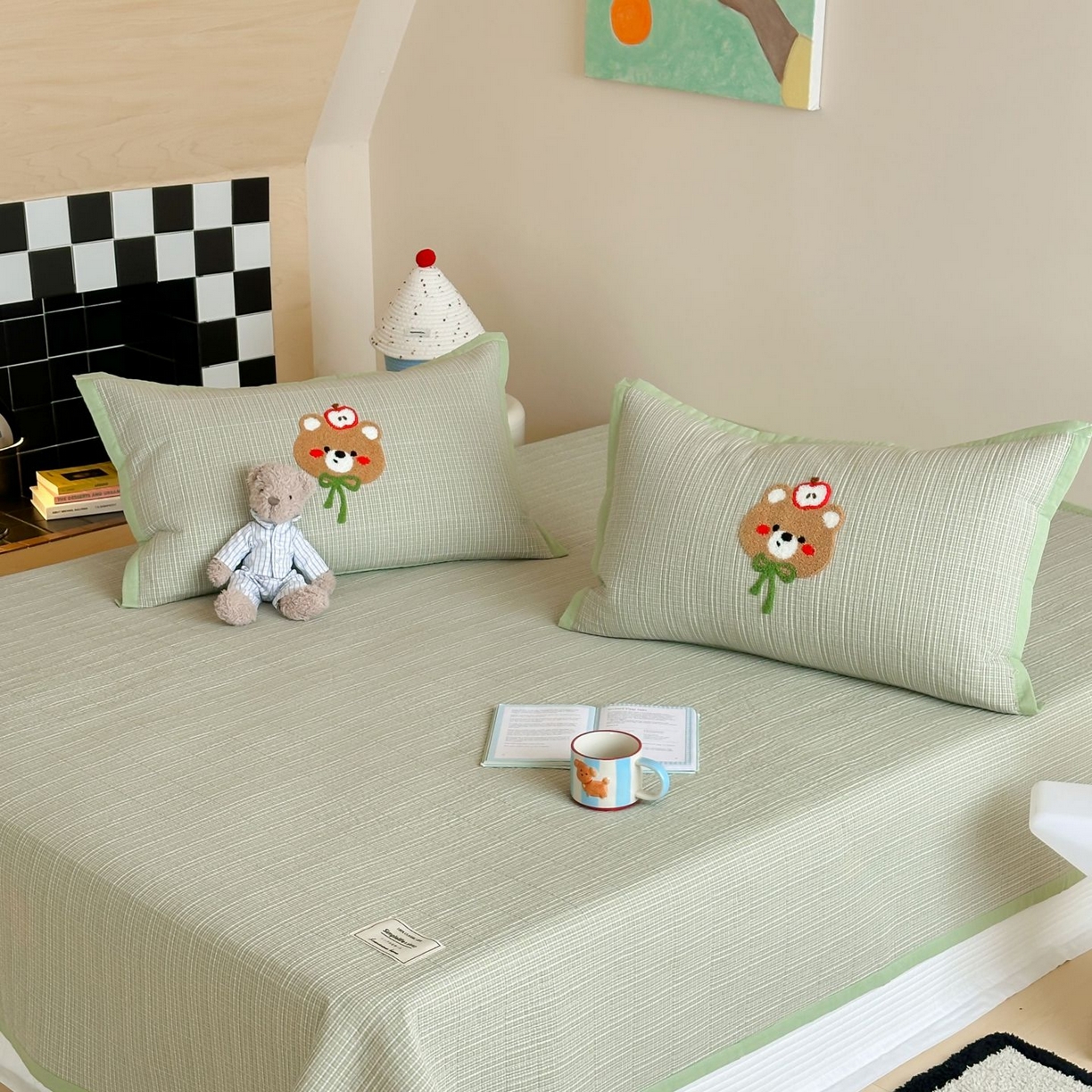 91家纺网 家纺一手货源 找家纺 觅糖家纺 2025新款色织水洗棉毛巾绣床盖四件套 韩系小熊