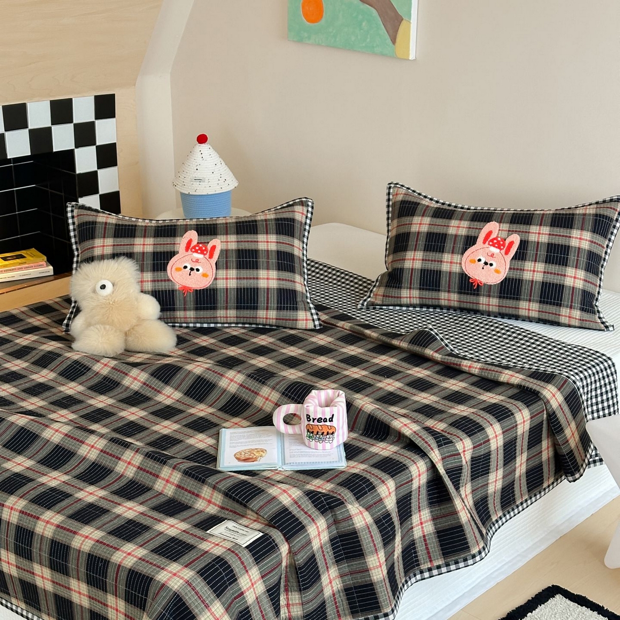 91家纺网 家纺一手货源 找家纺 觅糖家纺 2025新款色织水洗棉毛巾绣床盖四件套 幸运小兔