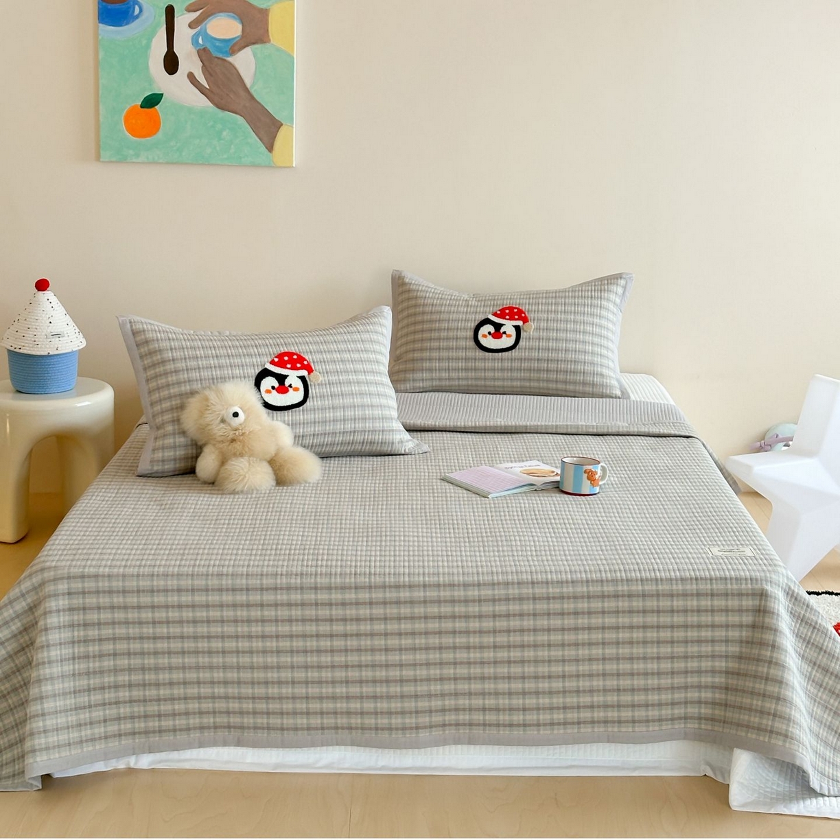 91家纺网 家纺一手货源 找家纺 觅糖家纺 2025新款色织水洗棉毛巾绣床盖四件套 小企鹅