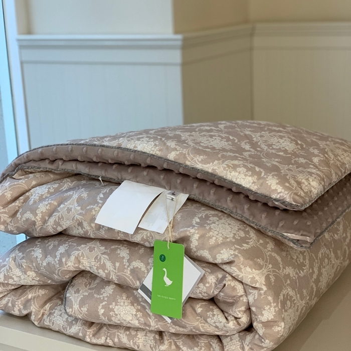 91家纺网 家纺一手货源 找家纺 汇庭 2025秋冬新款·幸运双豆春秋被系列 罗曼紫