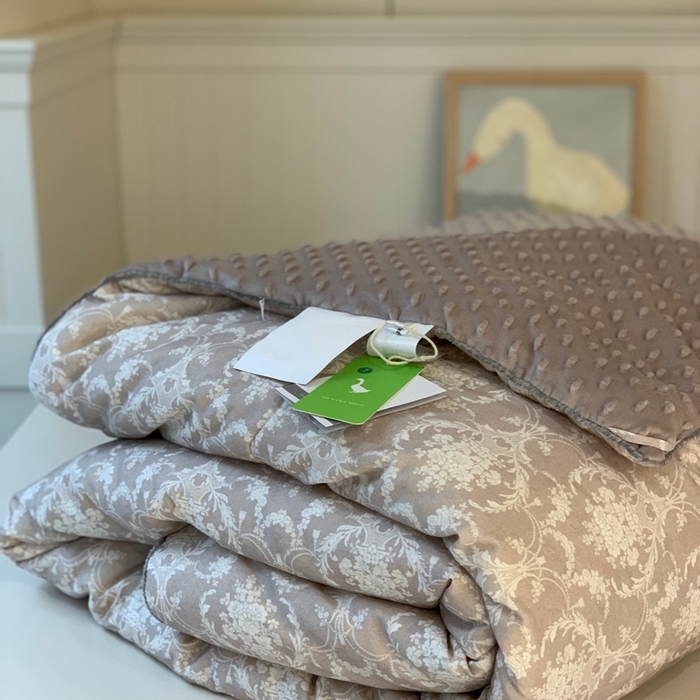 91家纺网 家纺一手货源 找家纺 汇庭 2025秋冬新款·幸运双豆春秋被系列 罗曼紫