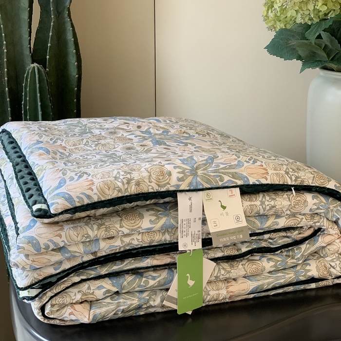 91家纺网 家纺一手货源 找家纺 汇庭 2025秋冬新款·幸运双豆春秋被系列 蔓德琳绿