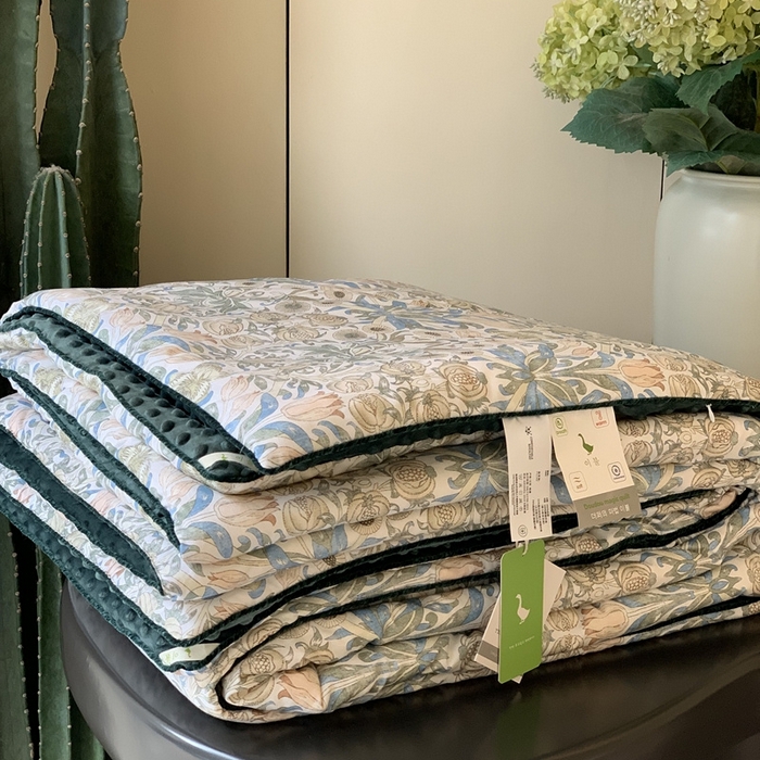 91家纺网 家纺一手货源 找家纺 汇庭 2025秋冬新款·幸运双豆春秋被系列 蔓德琳绿